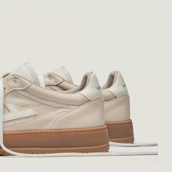 Flamingos Life Ventura